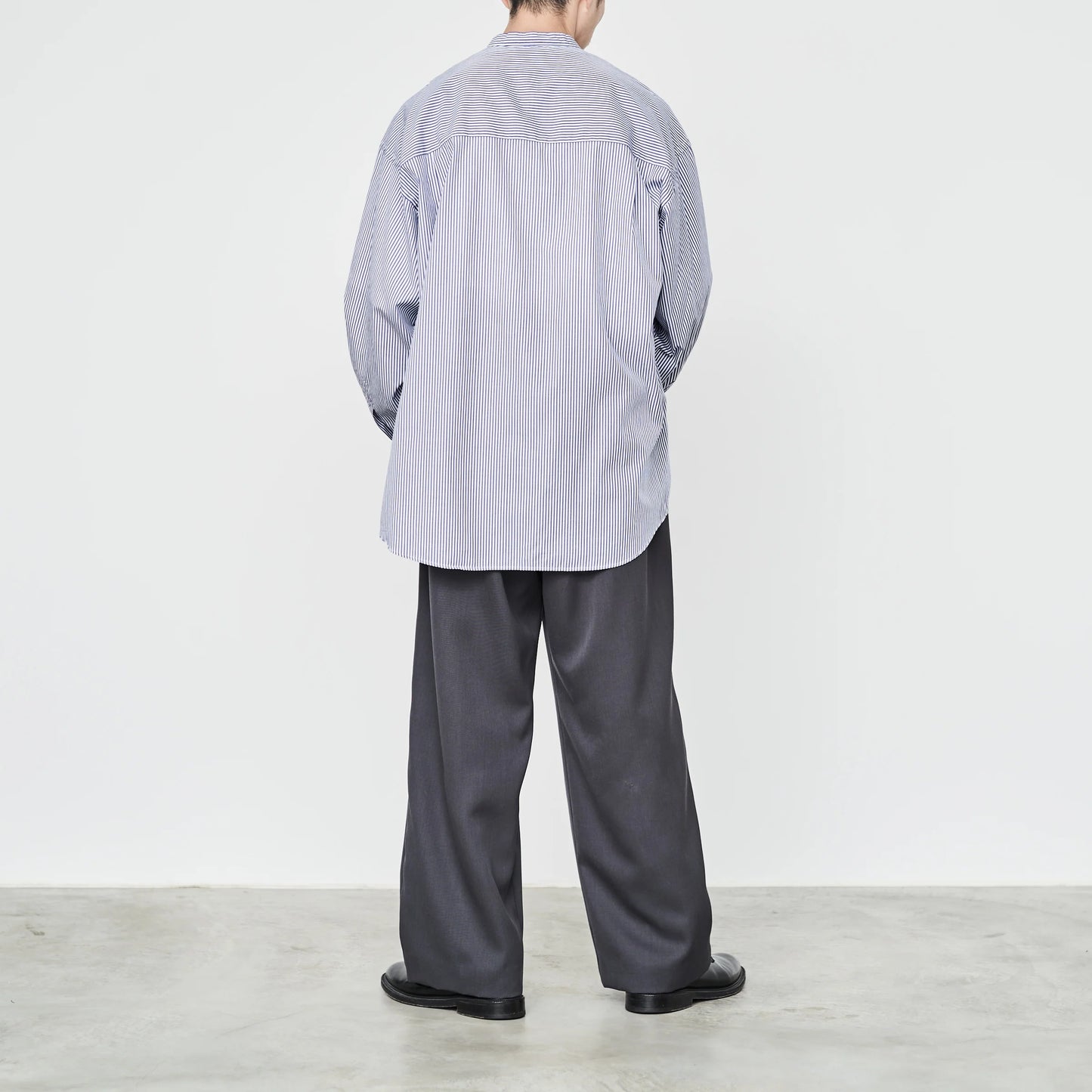 
                  
                    BROAD STRIPE L/S OVERSIZED BAND COLLAR SHIRT
                  
                