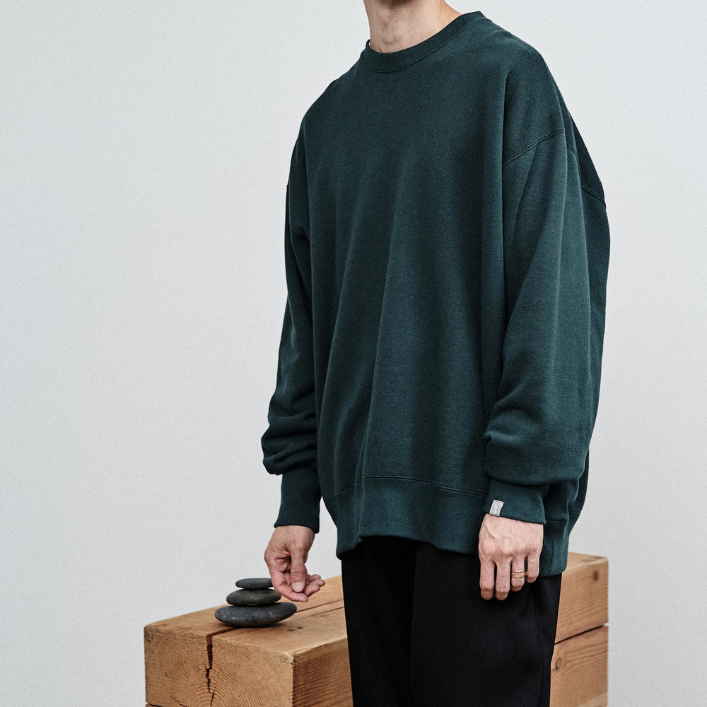 
                  
                    LOOPWHEELER FOR GRAPHPAPER CLASSIC CREW NECK SWEAT
                  
                