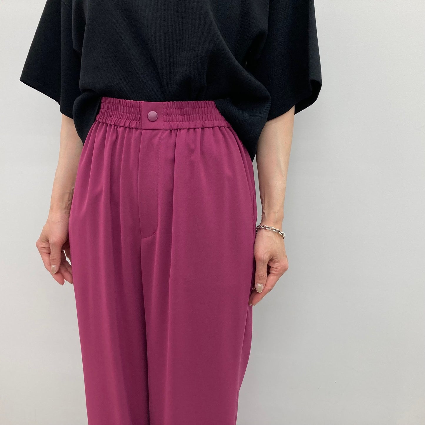 
                  
                    STRETCH WIDE LEG PANTS
                  
                