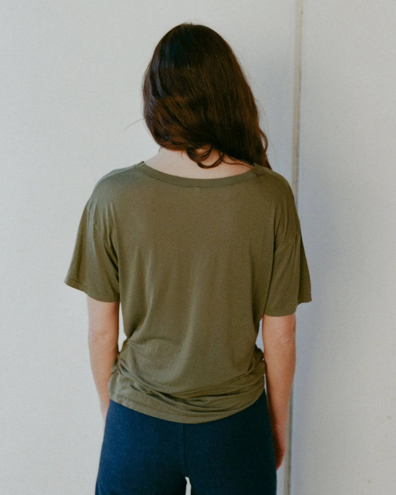 
                  
                    LOOSE TEE-APACHE GREEN
                  
                
