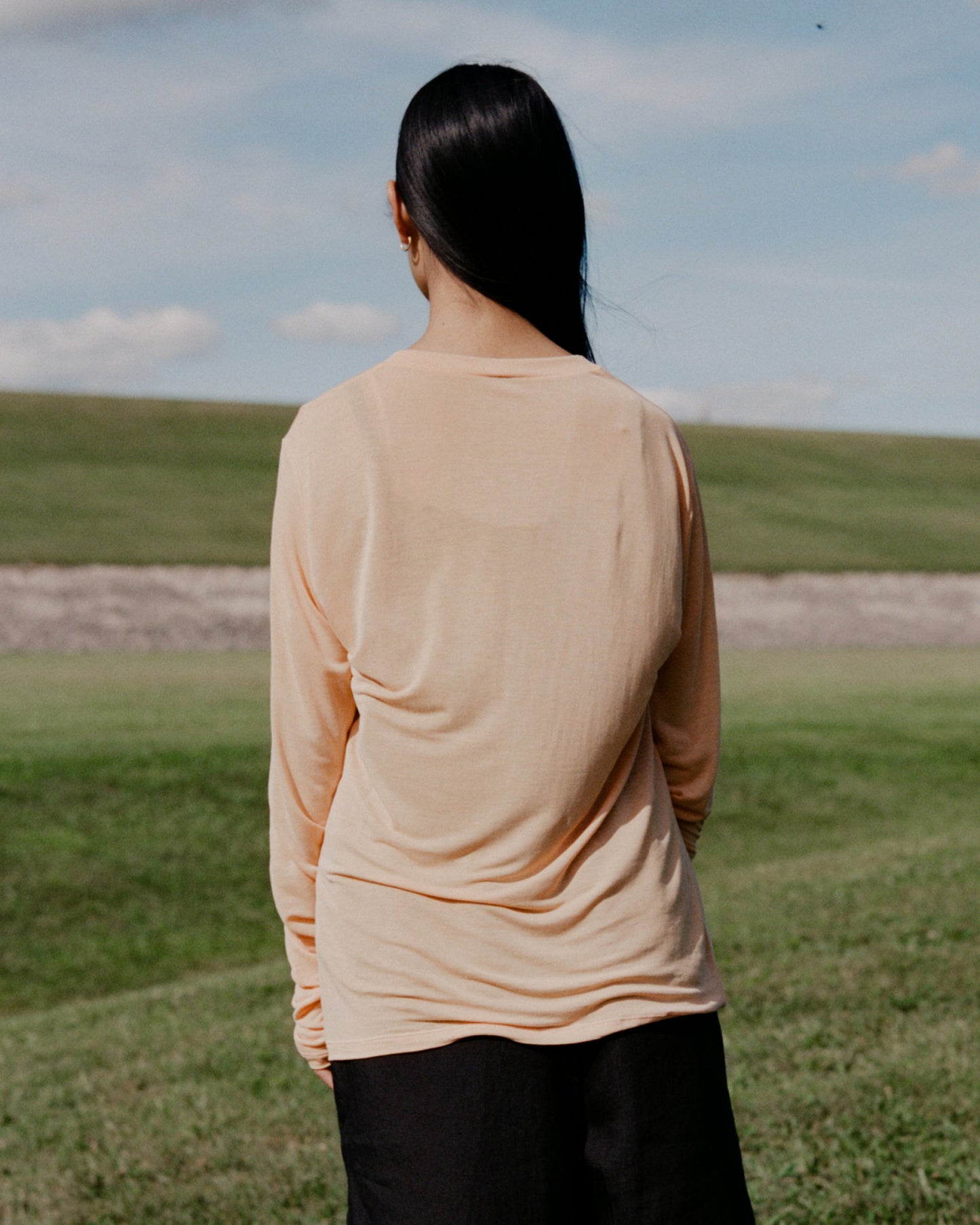 LOOSE LONG SLEEVE TEE – OBLIGE