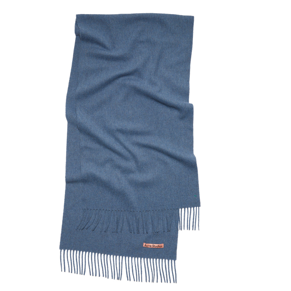 
                  
                    WOOL FRINGE SCARF
                  
                